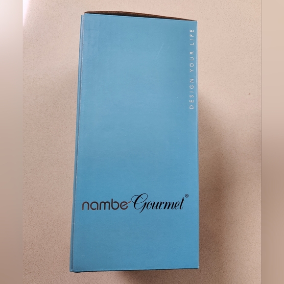 Nambé Contour Pepper Mill Acacia Wood 7" **NEW - Picture 4 of 5